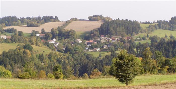 Fotografie vzdáleného pohledu na Věstínek